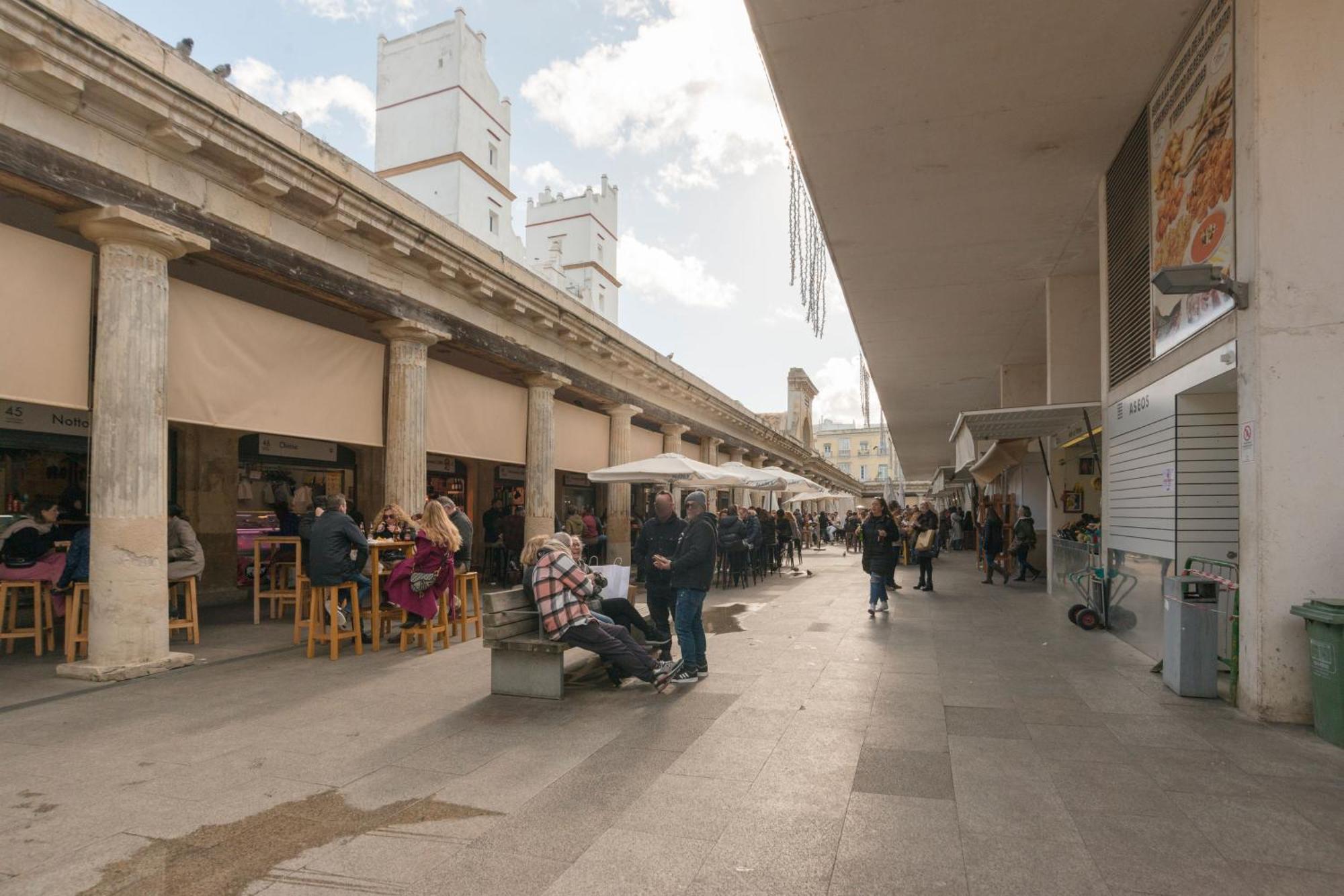 Apartamento Centro Deluxe Cádiz Eksteriør billede